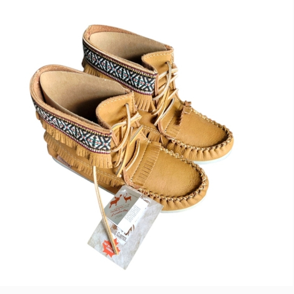 NWT | Laurentian Chief | Cork Tan Leather Moccasins  - Made In Canada 🇨🇦